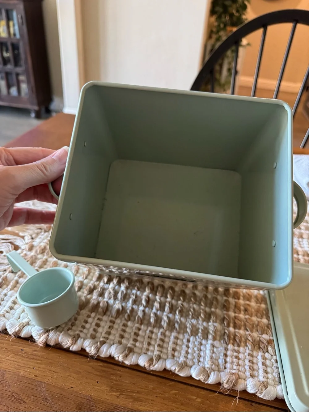 Bentley Green Laundry Tin Box with scoop